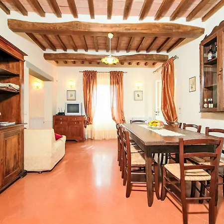 Sunshine By Interhome * Cortona